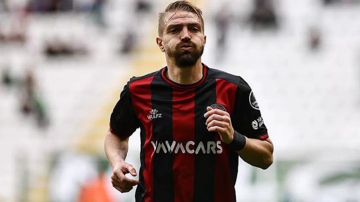 Son detaylar için kulüp binasında Caner Erkin yeni takımıyla herkesi ters köşe yaptı - Spor - Dudullu Haber