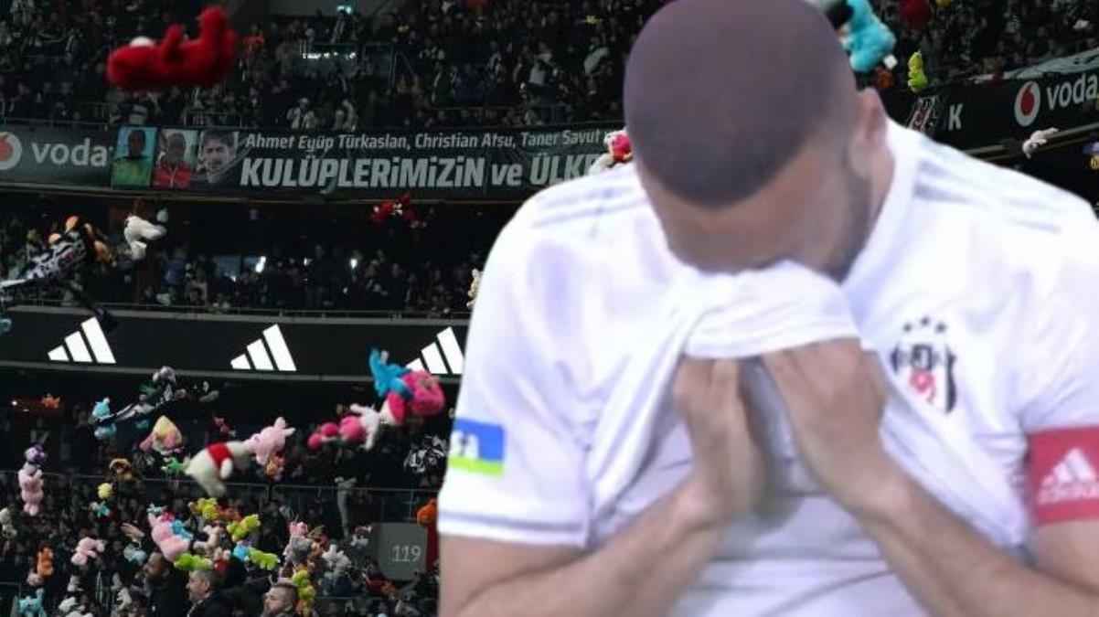 Beşiktaş-Antalyaspor maçında duygu dolu anlar Cenk Tosun hüngür hüngür ağladı - Spor - Dudullu Haber