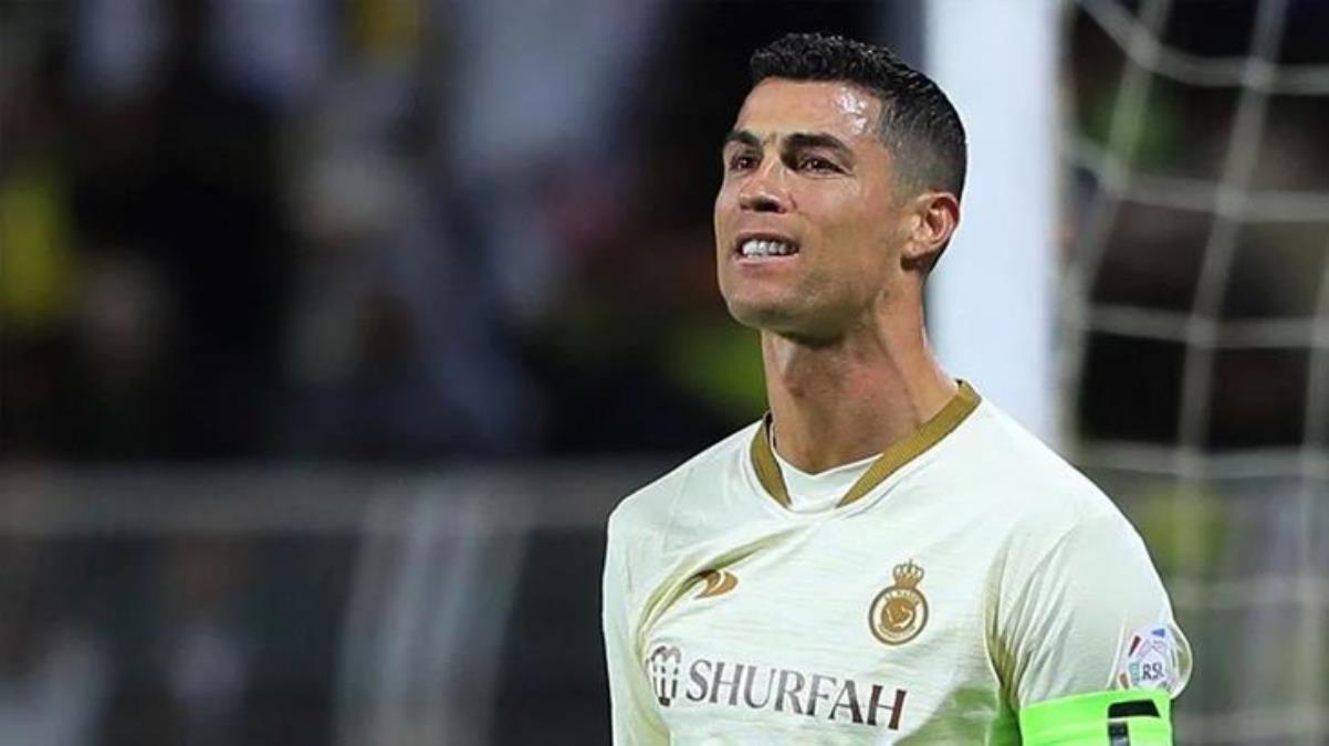 Depremde sessiz kalan Ronaldoya ünlü spikerden ağır sözler Meksikalı köpek senden daha insanmış - Spor - Dudullu Haber