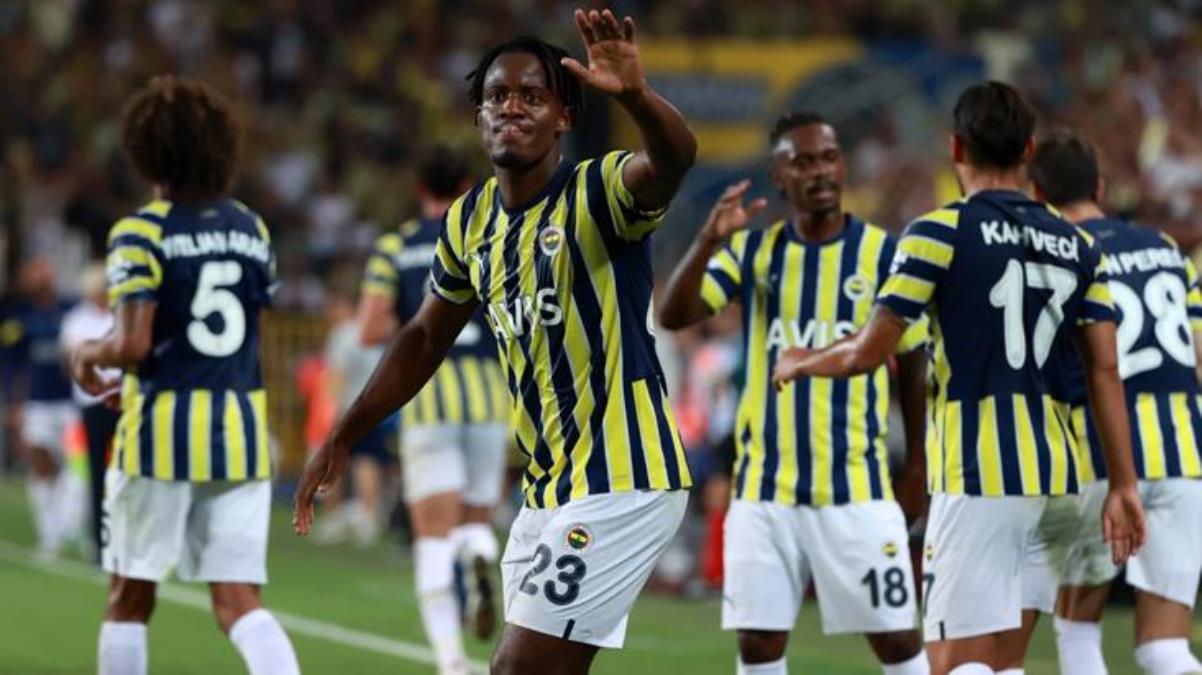 Fenerbahçede cezalı Batshuayinin yerine Joshua King Konyaspor maçında ilk 11de forma giyecek - Spor - Dudullu Haber