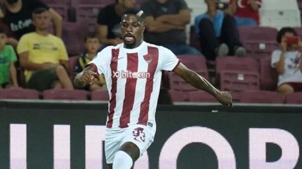 Hayatını sabah namazına borçlu Hataysporlu futbolcu depremde canını saniyelerle kurtardı - Spor - Dudullu Haber