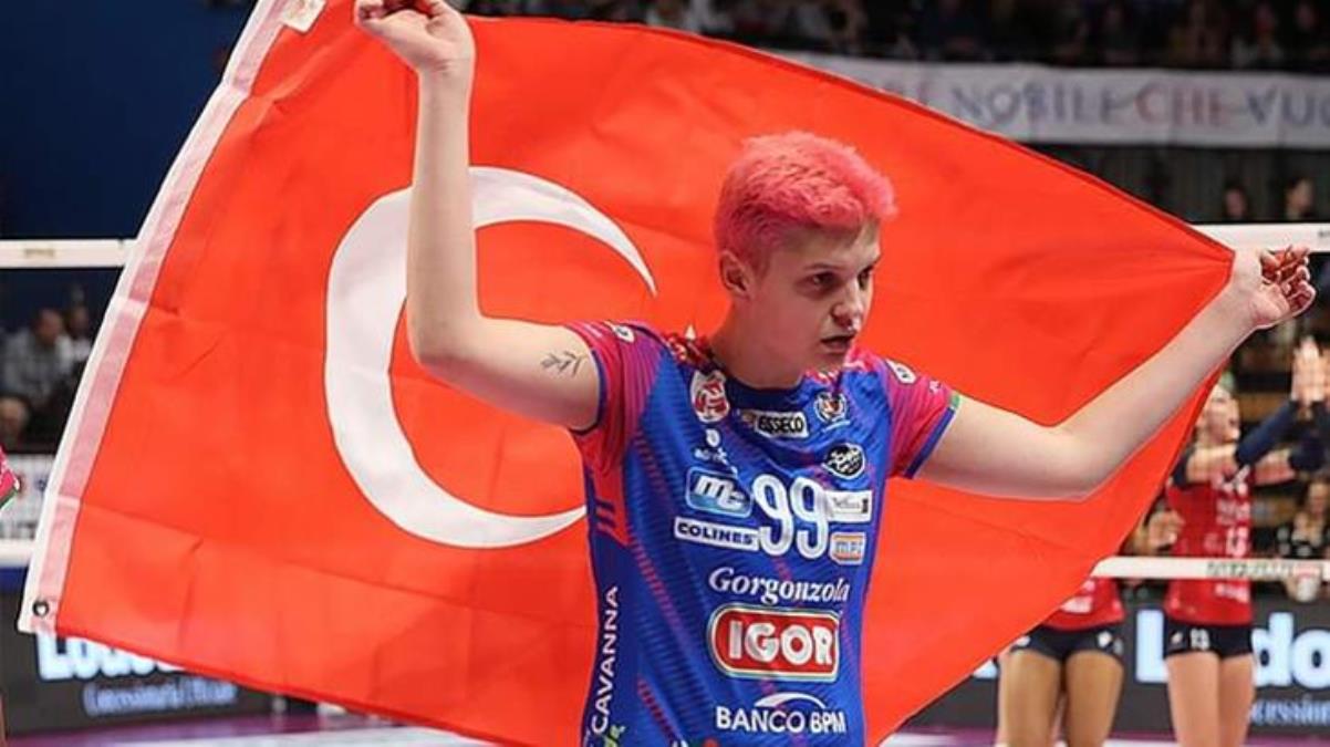 İtalyanlar yanımızda Milli voleybolcu Ebrarın takımı Novaradan depremzedelere destek - Spor - Dudullu Haber