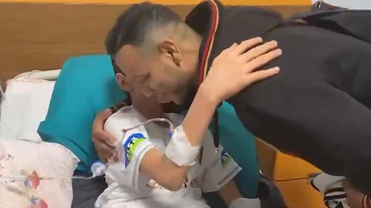 Josef de Souza enkazdan kurtulan Ardaya formasını verdi Bir kız çocuğunu da evlat edinebilirim - Spor - Dudullu Haber