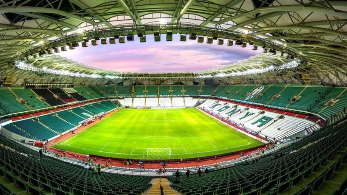 Konyaspordan örnek uygulama Stadyumu depremzedeler için eve çevirdiler - Spor - Dudullu Haber