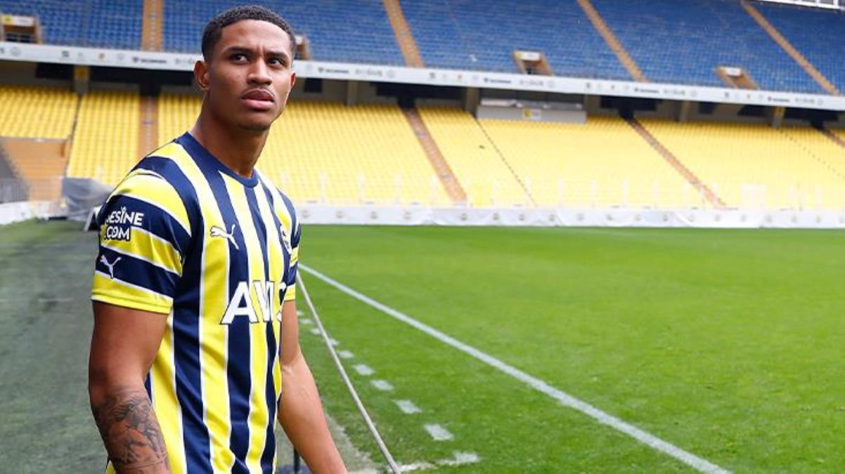 Maça giderken gördüğüne inanamadı İstanbul trafiği Fenerbahçenin yeni transferinin canını sıktı - Spor - Dudullu Haber