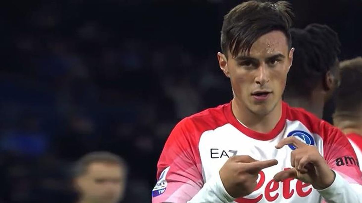 Türkiyenin acısını paylaşan Eljif Elmas attığı golden sonra eliyle ay-yıldız işareti yaptı - Spor - Dudullu Haber