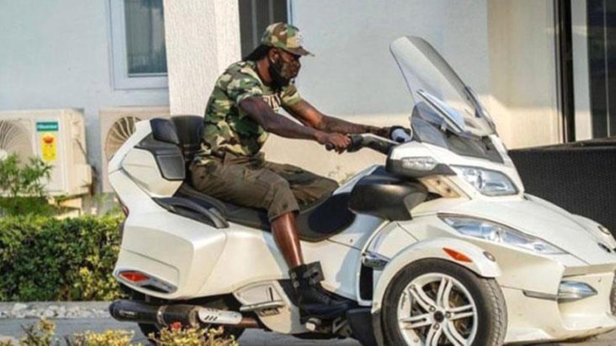 Bir dönem Süper Ligde forma giyen Adebayorun yaşadığı malikaneyi görenler gözlerine inanamadı - Spor - Dudullu Haber