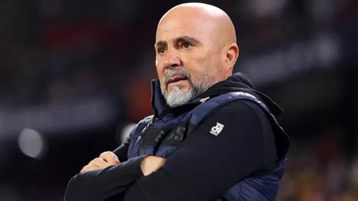 Fenerbahçeyi eledi fişini milli futbolcu çekti Sevillada Sampaoli dönemi sona eriyor - Spor - Dudullu Haber