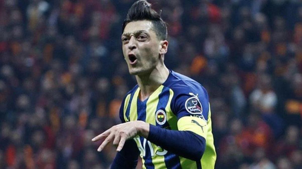 Futbolu bırakan Mesut Özil gözyaşlarına boğulduğu anı ilk kez anlattı Uçak havalandığı an ağlamaya başladım - Spor - Dudullu Haber