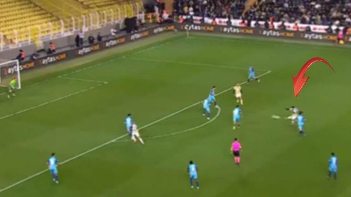 Gelecek Aydınlık gözüküyor 17lik Boradan FBahçedeki ilk maçında olağanüstü gol - Spor - Dudullu Haber