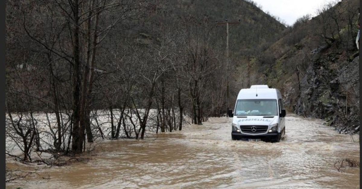 Ovacık yolu ulaşıma kapatıldı - Gündem - haberler - Dudullu Haber