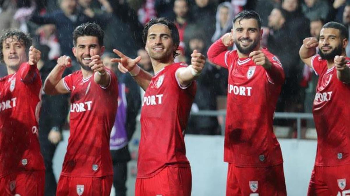 Samsunspor adım adım Süper Lige Bandırmasporu farka boğup yenilmezlik serisini 16 maça çıkardılar - Spor - Dudullu Haber