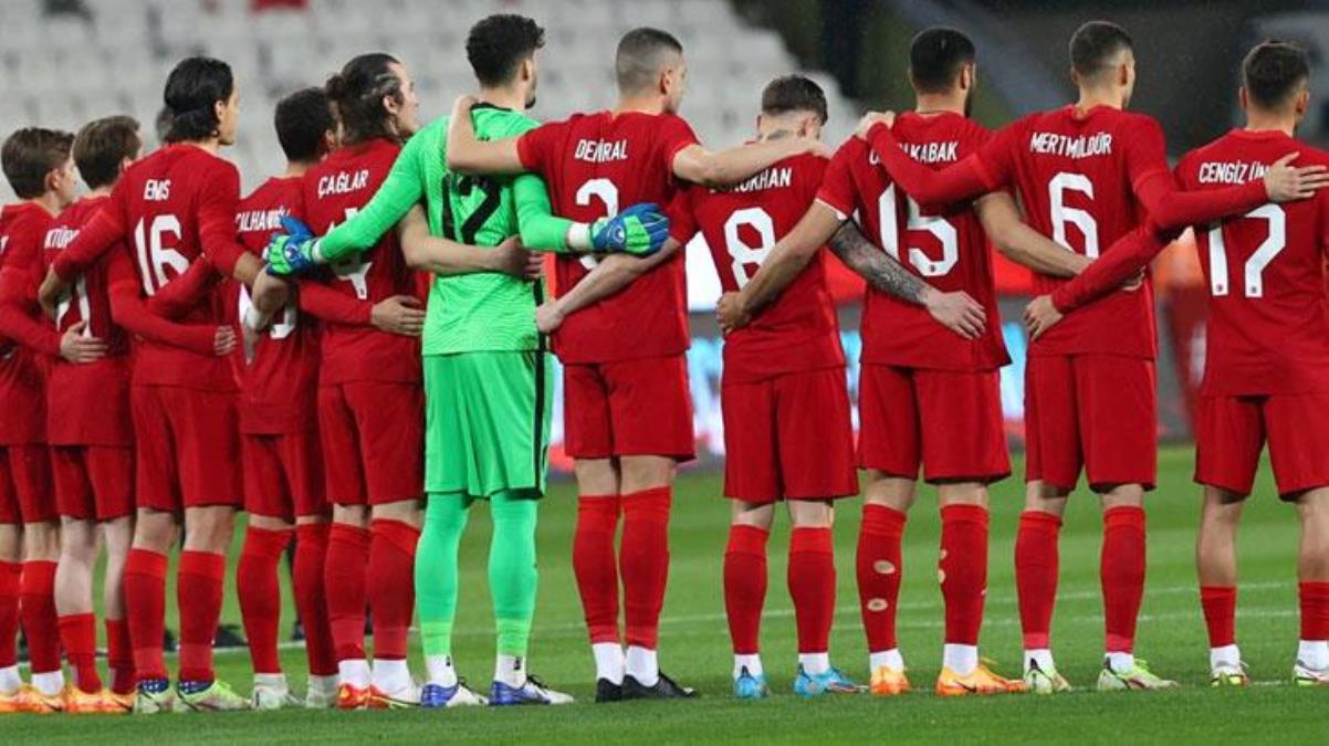 Son Dakika 3 futbolcu ilk kez ay-yıldızlı formayı giyecek A Milli Takımın aday kadrosu belli oldu - Spor - Dudullu Haber