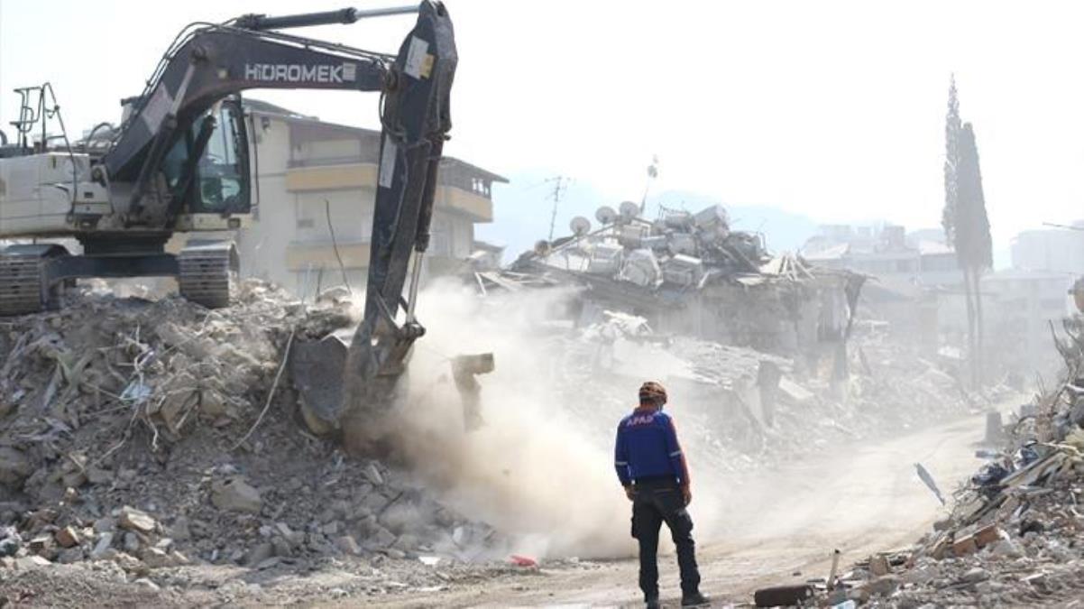 Son Dakika Deprem bölgesinde ilk kazma yarın vuruluyor 2 ayda toplam 244 bin konutun temeli atılacak - Ekonomi - Dudullu Haber