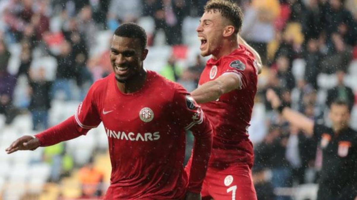 Süper Ligde müthiş maç Antalyaspor Kayserispora karşı gol oldu yağdı - Spor - Dudullu Haber