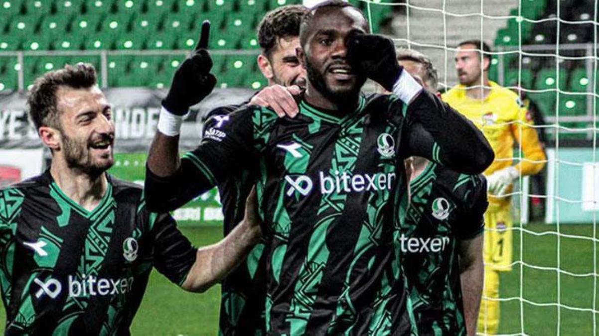 Süper Lige çıkma yarışı kızıştı Sakaryasporun galibiyeti zirveyi altüst etti - Spor - Dudullu Haber