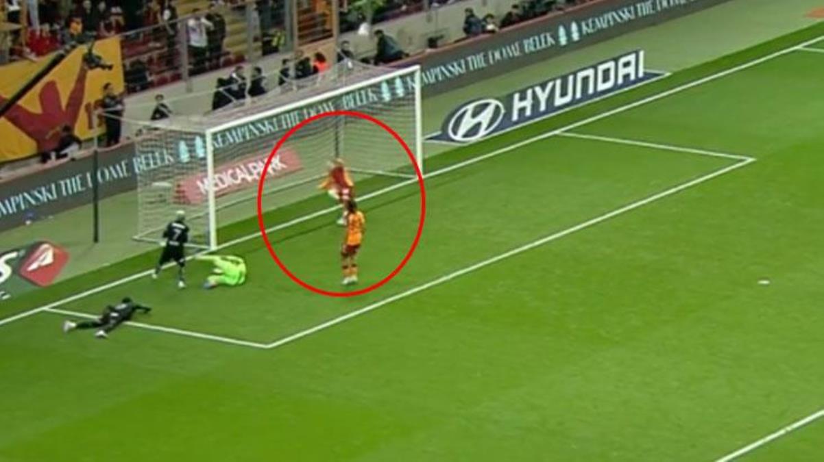 Belki de şampiyonluğu getirecek Nelsson çizgiden çıkardı Galatasaray hayata döndü - Spor - Dudullu Haber