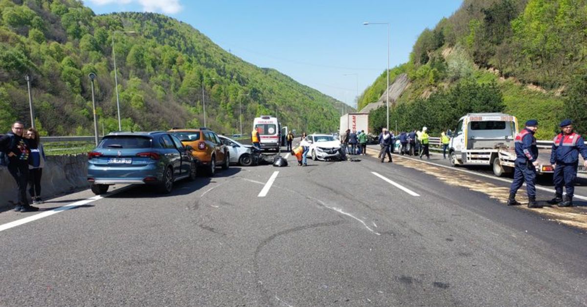 Bolu Dağı Tüneli kaza nedeniyle kapatıldı - Gündem - Bolu Dağı kaza - Dudullu Haber