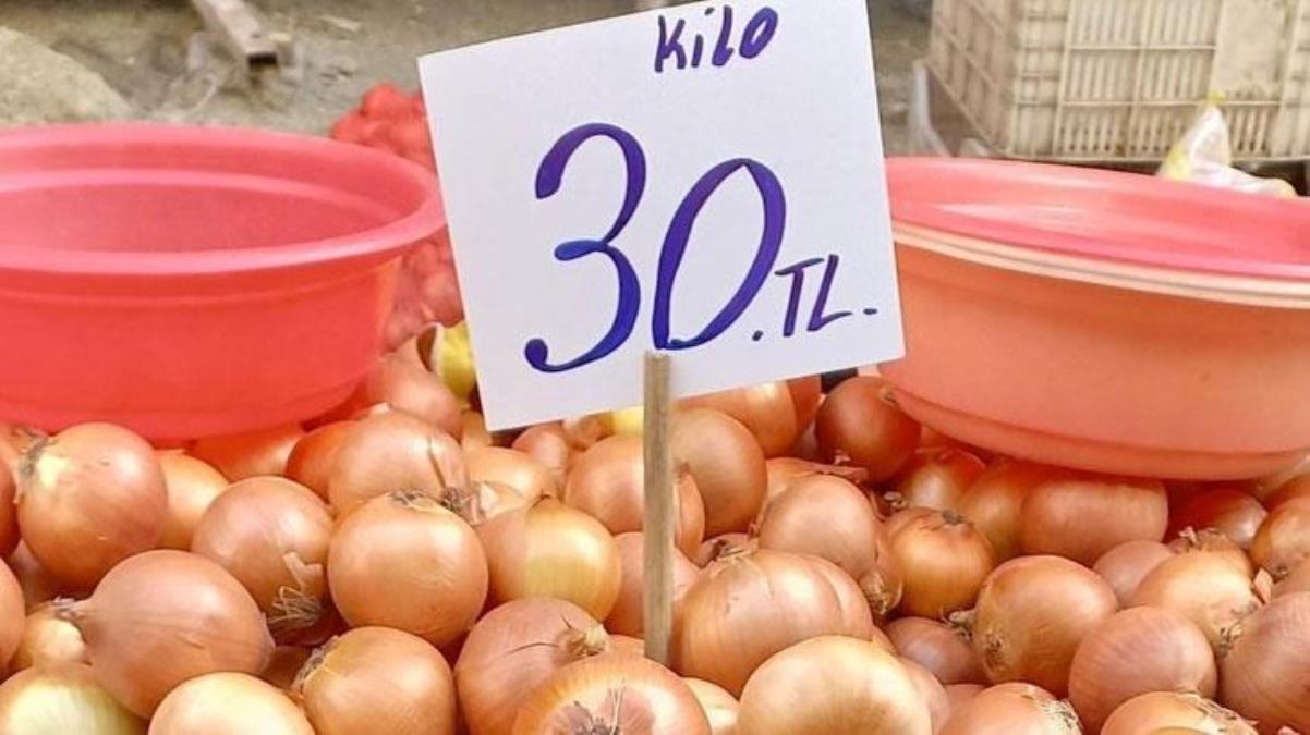 Marketlerde 30 TLye satılan soğanın fiyatı tarlada da el yakıyor - Ekonomi - Dudullu Haber