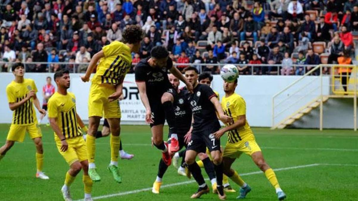 Sahalarda ender görülen skor Çorum FK Tarsus İdman Yurdunu 9-0 yendi - Spor - Dudullu Haber