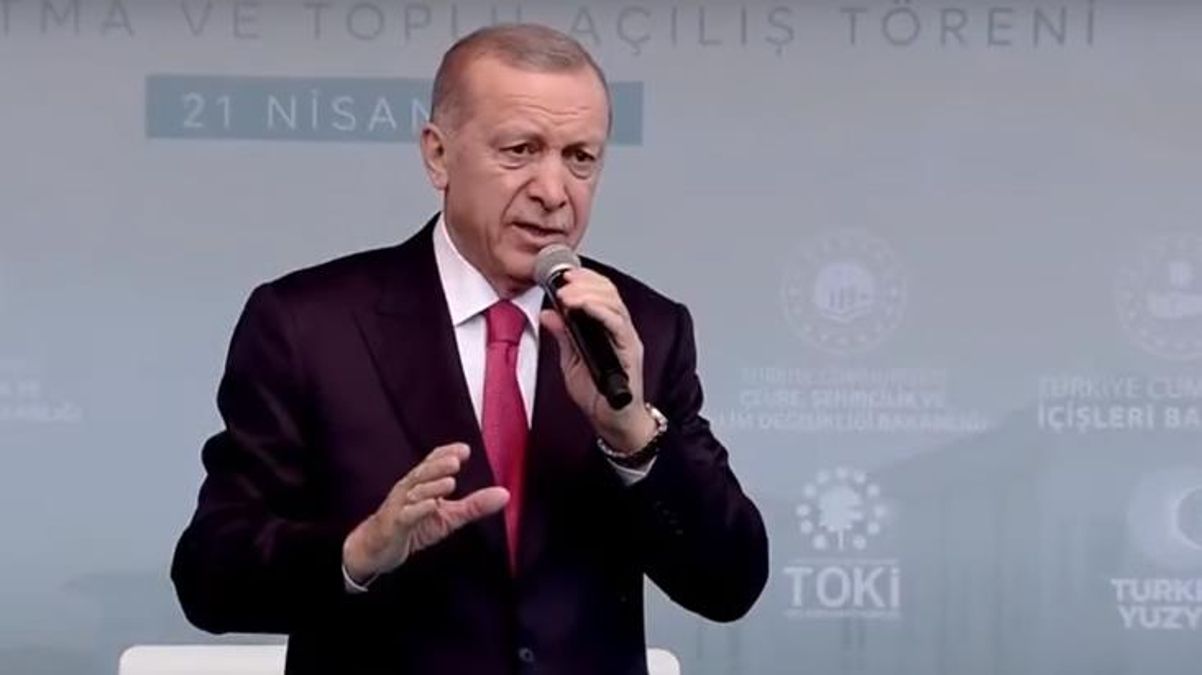 Son Dakika Cumhurbaşkanı Erdoğan Kentsel dönüşüme giren evlerin maliyetinin yarısını devlet karşılayacak - Ekonomi - Dudullu Haber