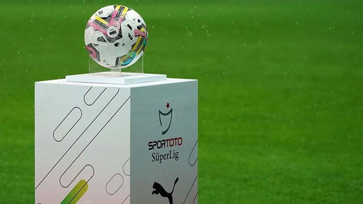 Son Dakika Süper Ligde 34 ve 35 haftanın programı açıklandı Fenerbahçe-Trabzonspor maçı 18 Mayıs Perşembe günü oynanacak - Spor - Dudullu Haber