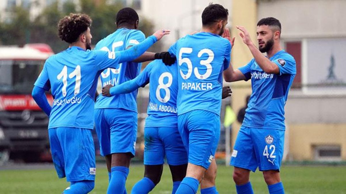 Tuzlaspora alıcı aranıyor Kulübün satış fiyatını başkan bizzat verdi - Spor - Dudullu Haber