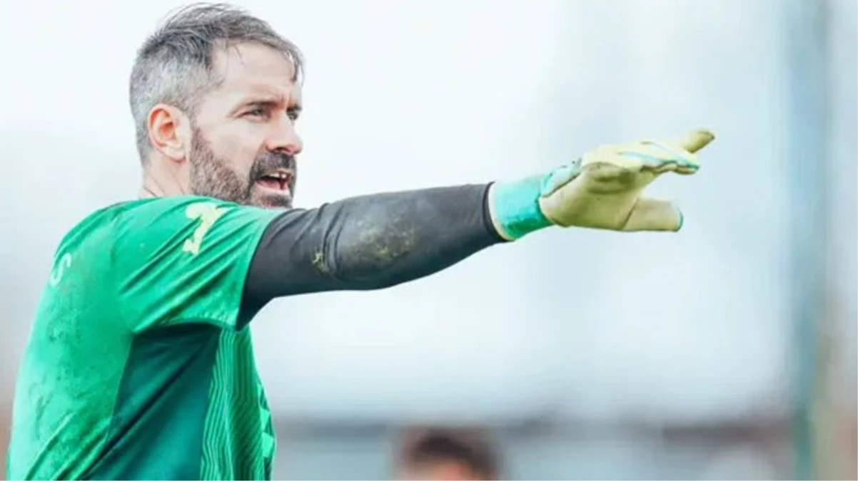 Bursaspor forması da giyen 37 yaşındaki kaleci Scott Carson Manchester City ile nikah tazeledi - Spor - Dudullu Haber