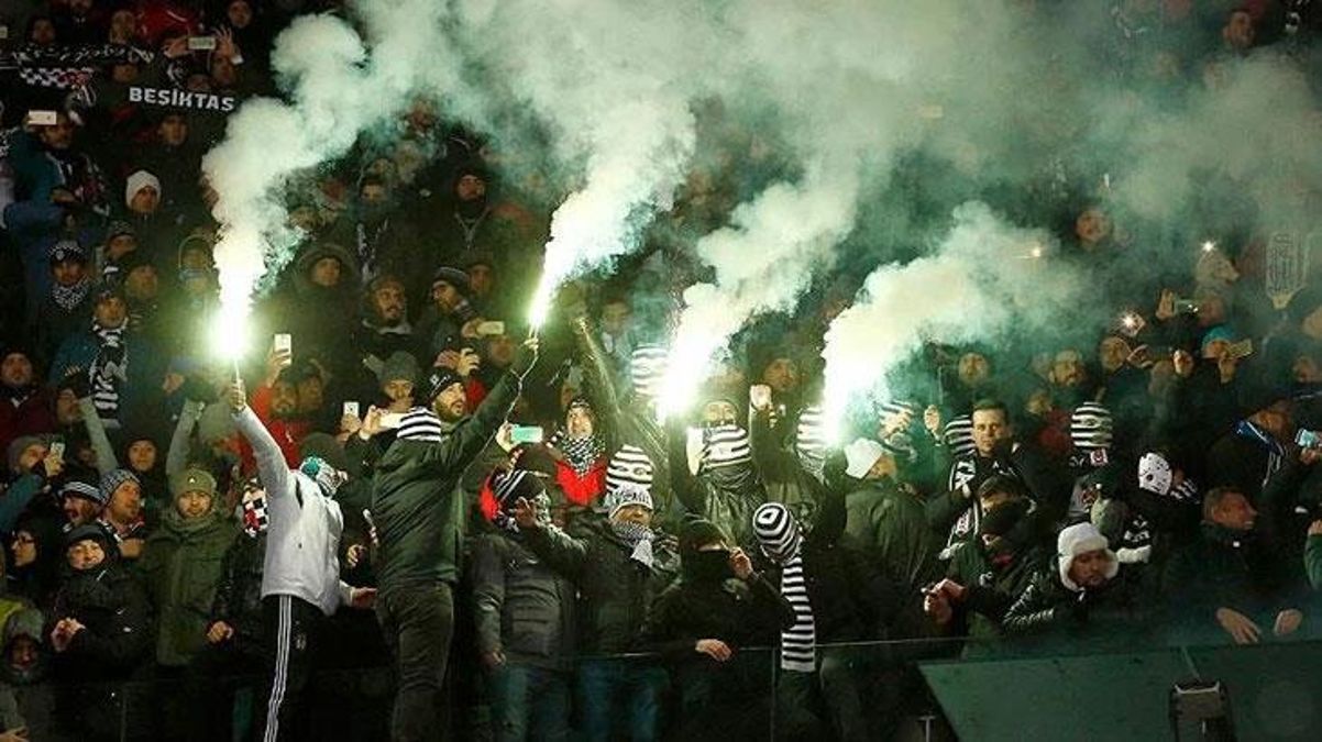 Oy pusulasına boydan boya not yazan Beşiktaş taraftarı eleştiri bombardımanına tutuldu - Spor - Dudullu Haber