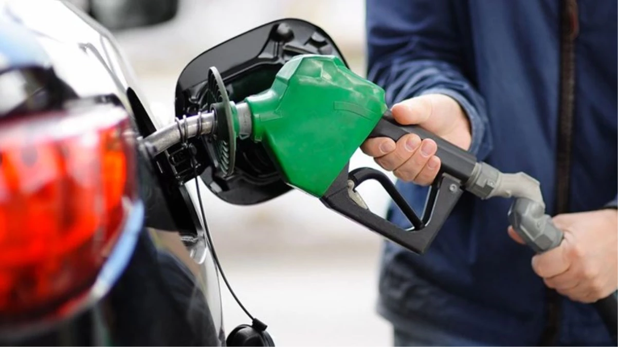 Bu gece yarısından itibaren benzine 2 lira 11 kuruş zam gelmesi bekleniyor - Ekonomi - Dudullu Haber