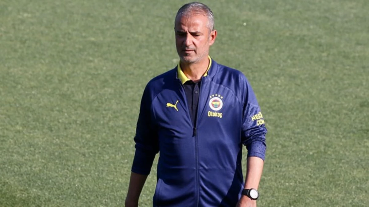 Fenerbahçeden ayrılacaklardan yeni takım kurulur İşte topun ağzındaki 8 yıldız - Spor - Dudullu Haber