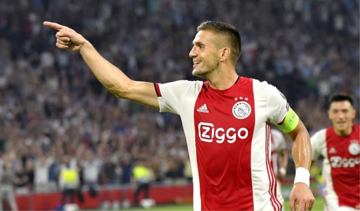 Fenerbahçe'den Beşiktaş'a yılın transfer çalımı! Dusan Tadic, İstanbul'a geldi 1 Fenerbahçeden Beşiktaşa yılın transfer çalımı Dusan Tadic İstanbula geldi - Spor - Dudullu Haber