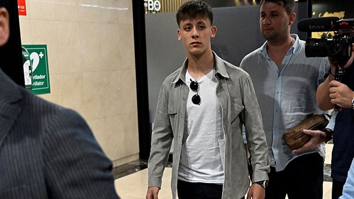 Fotoğraflardaki detay ele verdi Arda Güler gönlünü Galatasaraylı basketbolcuya kaptırdı - Spor - Dudullu Haber