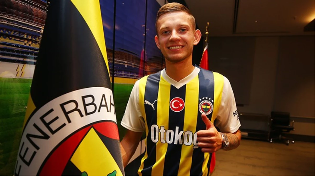Son Dakika Fenerbahçe Sebastian Szymanski ile 4 yıllık sözleşme imzaladı - Spor - Dudullu Haber