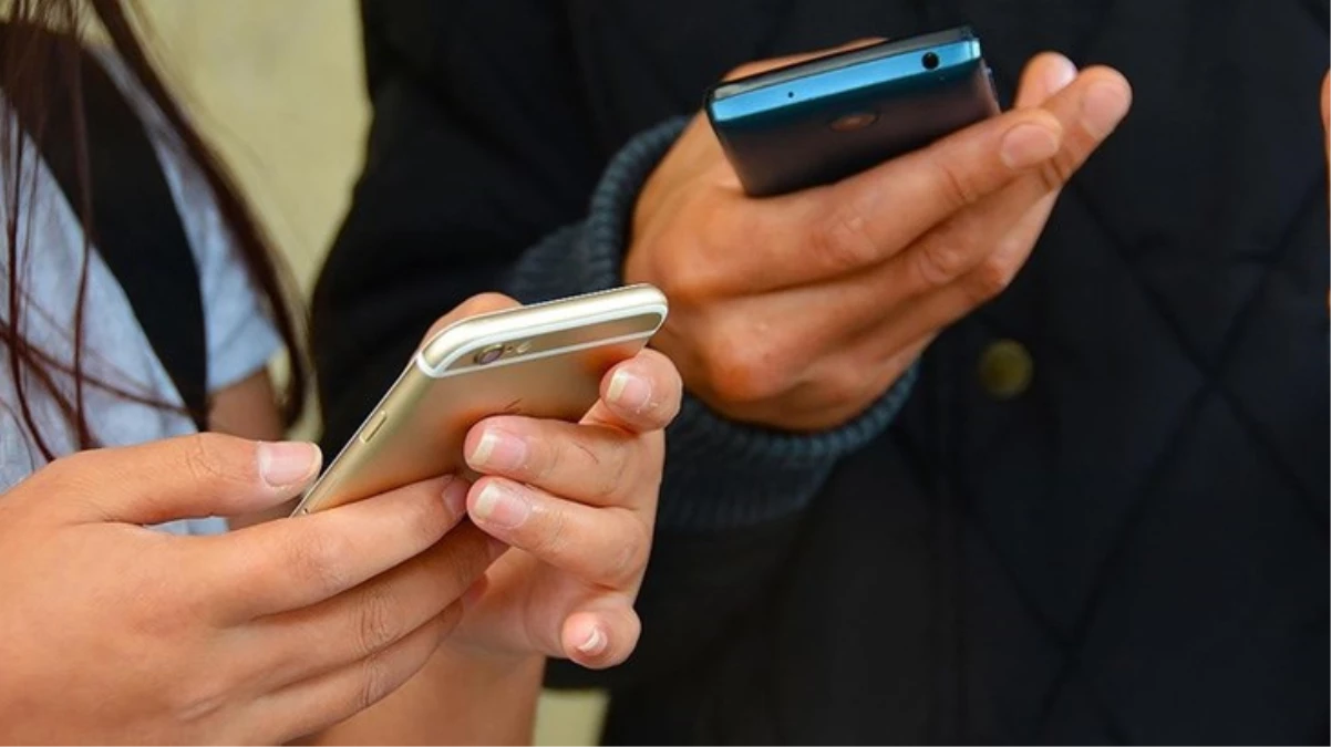 Zam öncesi yurt dışı telefonlarının ödemesini yapan birçok kişi servis yok uyarısıyla karşılaşıyor - Ekonomi - Dudullu Haber