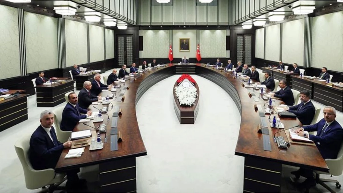 3 saat süren Kabine toplantısı sona erdi Gözler Cumhurbaşkanı Erdoğanın yapacağı açıklamaya çevrildi - Ekonomi - Dudullu Haber