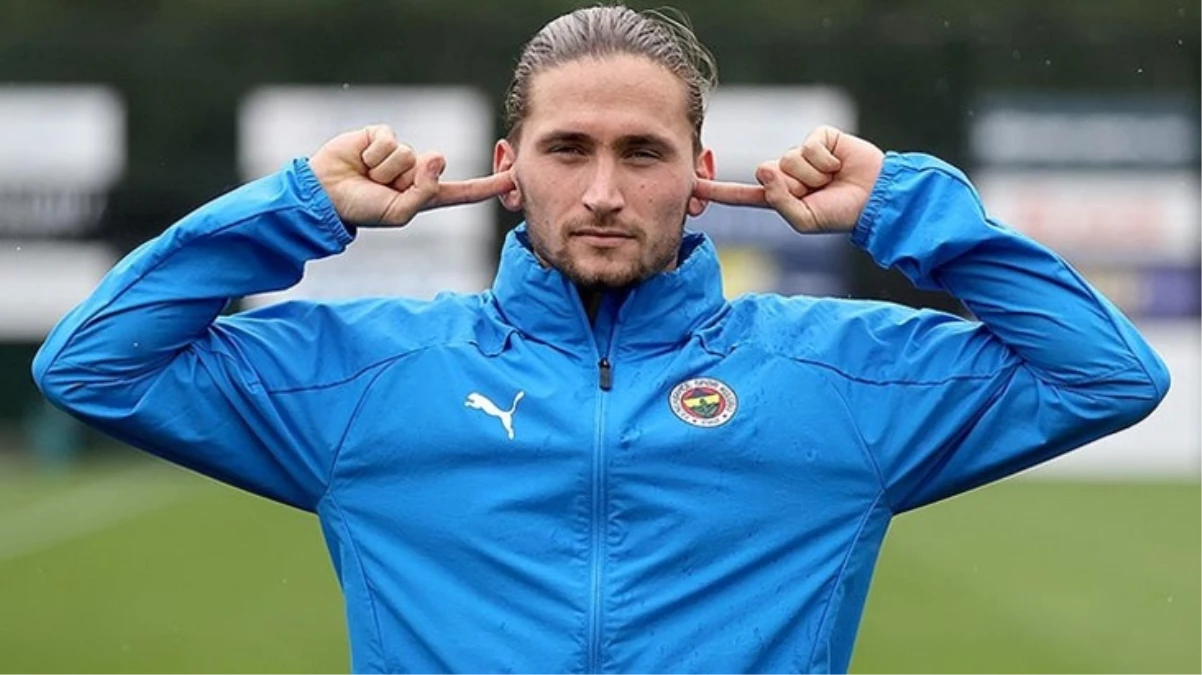 Bir zamanlar taraftarın sevgilisi olan yıldıza İsmail Kartal kapıyı gösterdi Yeni adresi İtalya oluyor - Spor - Dudullu Haber