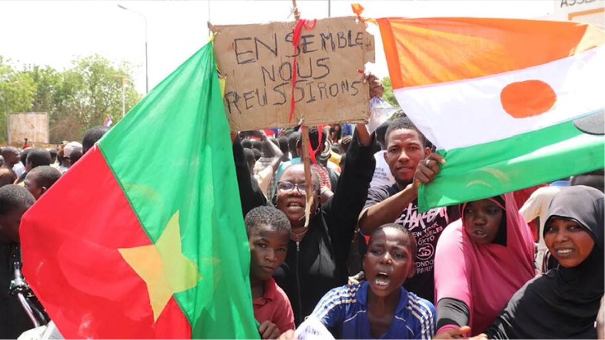 Burkina Faso Fransaya tanınan vergi avantajlarını sona erdirdi - Ekonomi - Dudullu Haber