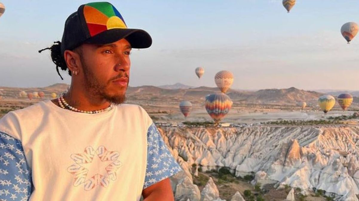 Dünyaca ünlü F1 pilotu Lewis Hamilton tatil için Kapadokyayı tercih etti - Ekonomi - Dudullu Haber