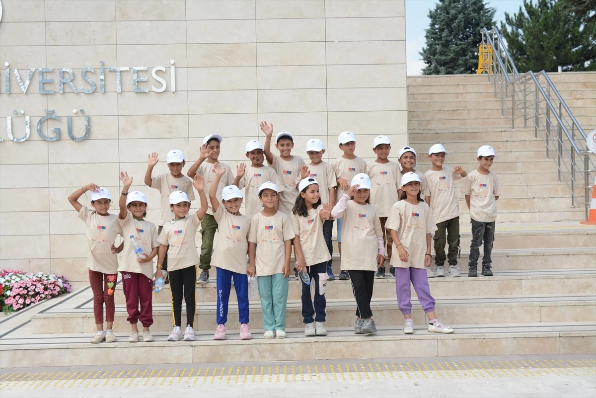 Mevsimlik Tarımda Çocuk İşçiliğinin Önlenmesi Projesi Kapsamında Eskişehirdeki Çocuklar Anadolu Üniversitesini Ziyaret Etti - Eğitim - Dudullu Haber