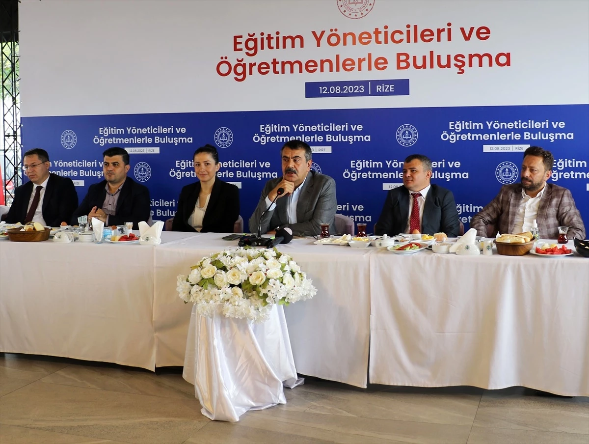 Milli Eğitim Bakanı Yusuf Tekin öğretmenlerin içselleştirme sorununa dikkat çekti - Eğitim - Dudullu Haber