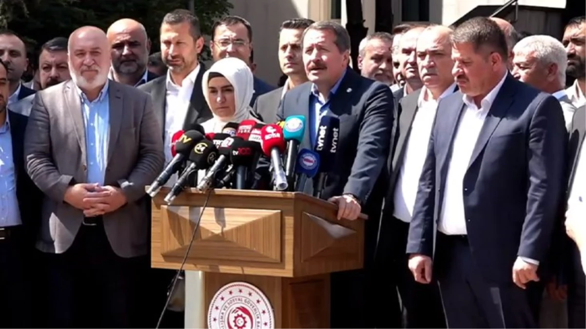 Son Dakika Memur-Senden hükümetin 2 zam teklifine ilk tepki Bizim anlaşılmadığımızı gösteriyor revize edilmeli - Ekonomi - Dudullu Haber