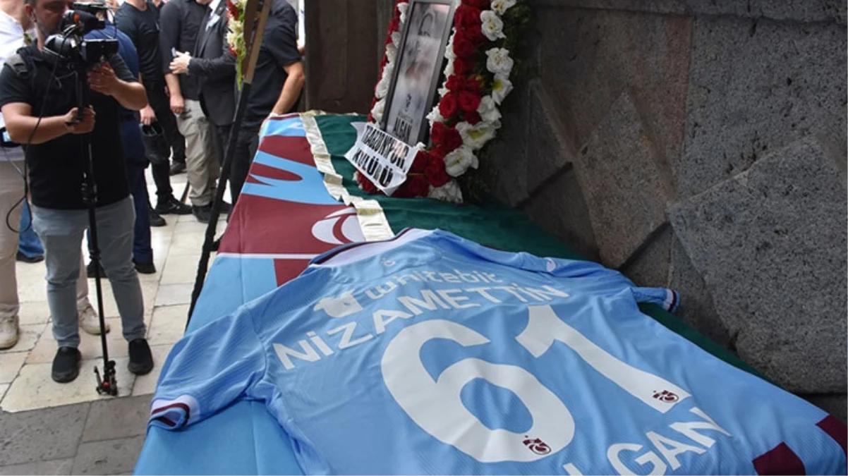 Trabzonspor Kulübü Kurucu Üyesi Nizamettin Algan son yolculuğuna uğurlandı - Spor - Dudullu Haber