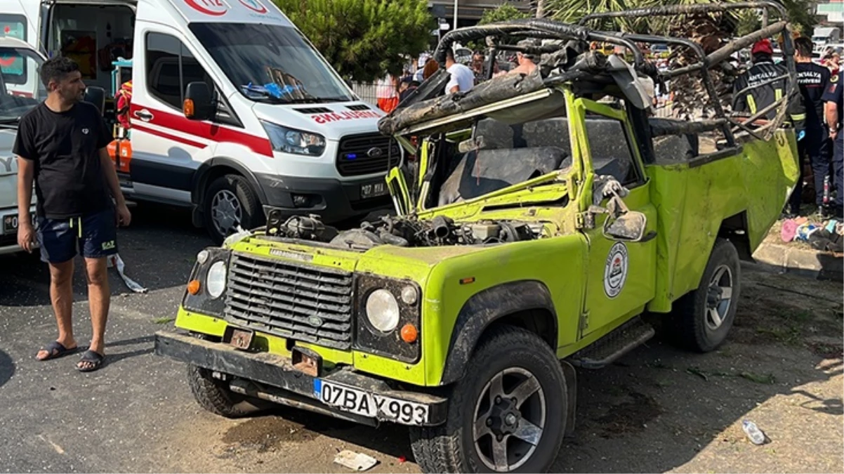 Alanyada otomobil ile safari aracı çarpıştı 2 turist hayatını kaybetti - Ekonomi - Dudullu Haber