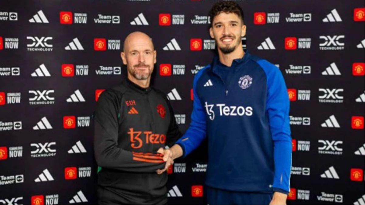 Altay Bayındır Manchester Unitedın ilk Türk futbolcusu oldu - Spor - Dudullu Haber