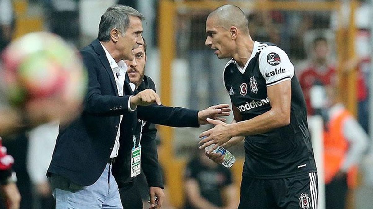Antrenör değil futbolcu olarak geldi Şenol Güneşten akıllara durgunluk veren transfer - Spor - Dudullu Haber