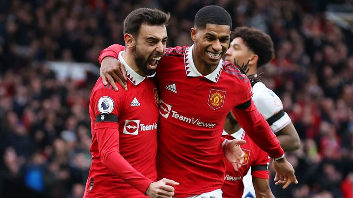 Başlarına gelmeyen kalmadı Manchester Unitedın yıldızı trafik kazası geçirdi - Spor - Dudullu Haber