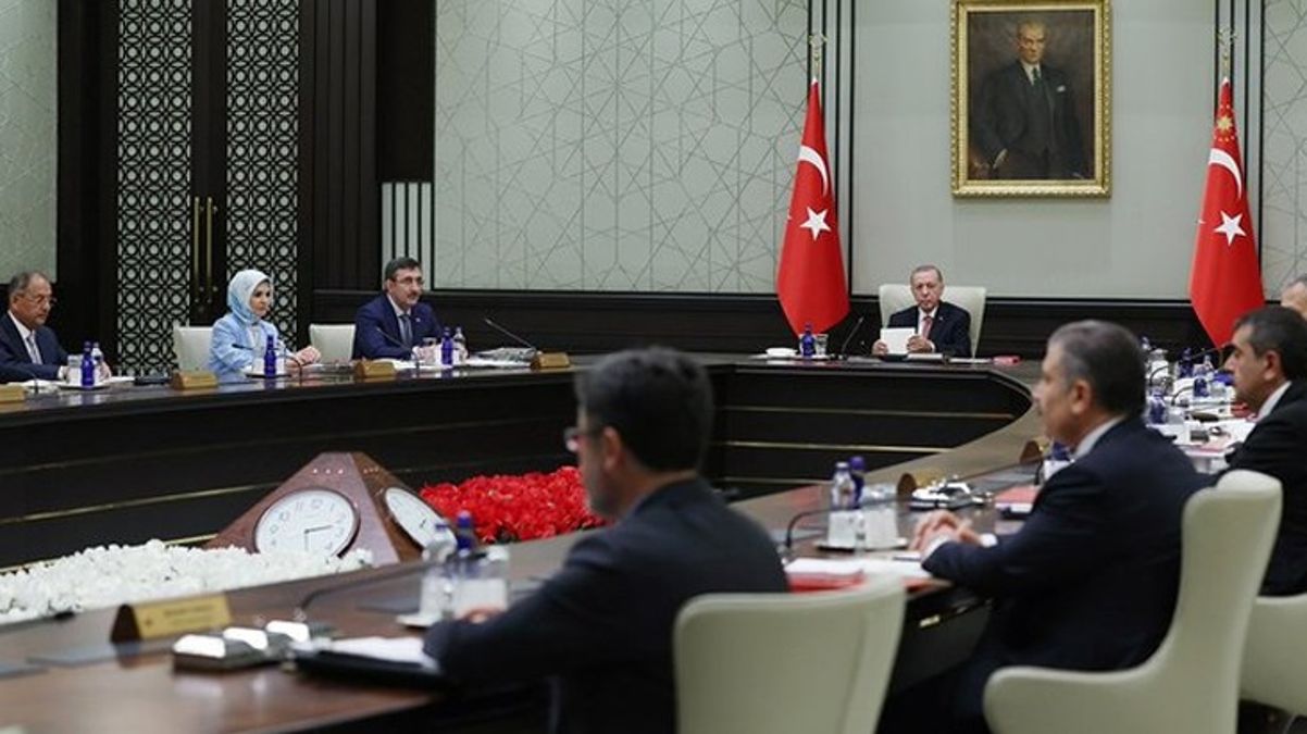 Beştepedeki Kabine toplantısı başladı Erdoğan başkanlığındaki zirvenin 5 önemli gündem maddesi var - Ekonomi - Dudullu Haber