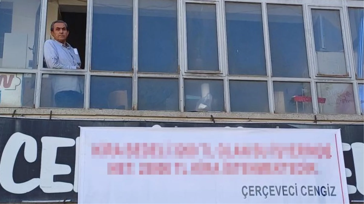 Dükkan sahibinin istediği kira zammına astığı pankartla isyan etti - Ekonomi - Dudullu Haber