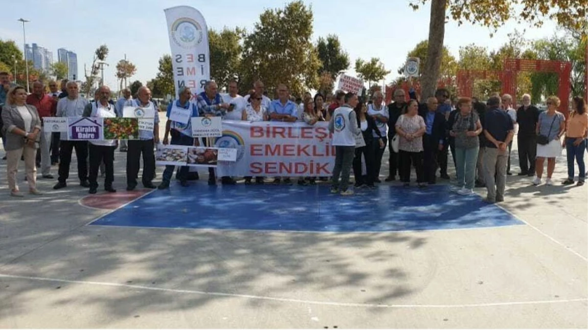 Emeklilerin maaş isyanı Geçinemiyoruz diyerek hükümetten 4 talepte bulundular - Ekonomi - Dudullu Haber
